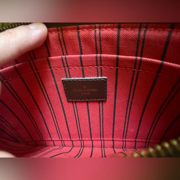 Louis Vuitton Damier Neverfull POUCH ONLY - Picture 8 of 13